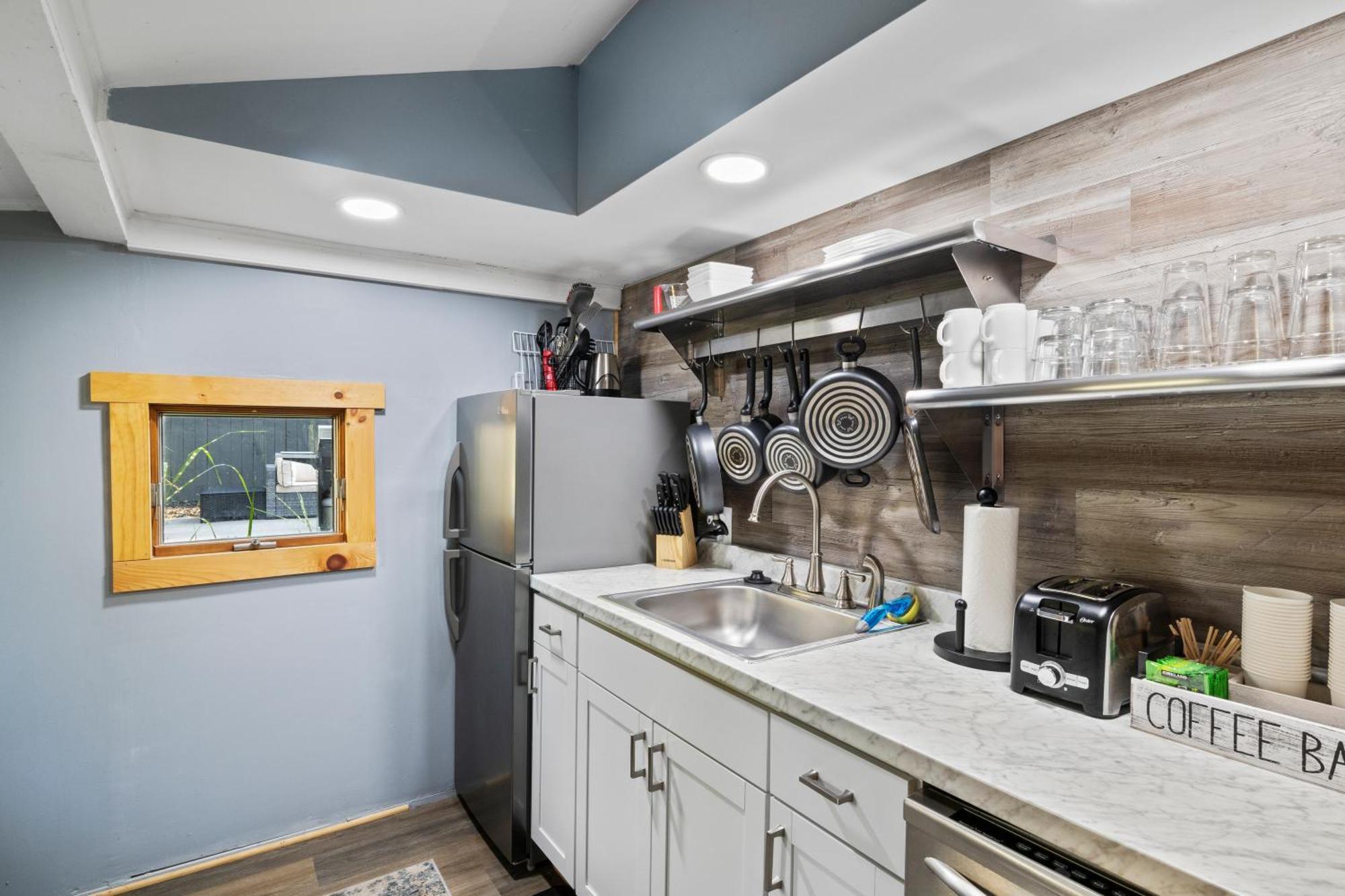 Cozy Home W/ King Bed & Lake Access Canandaigua Buitenkant foto